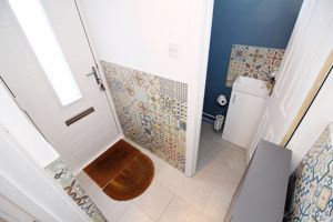 Entrance Hallway- click for photo gallery